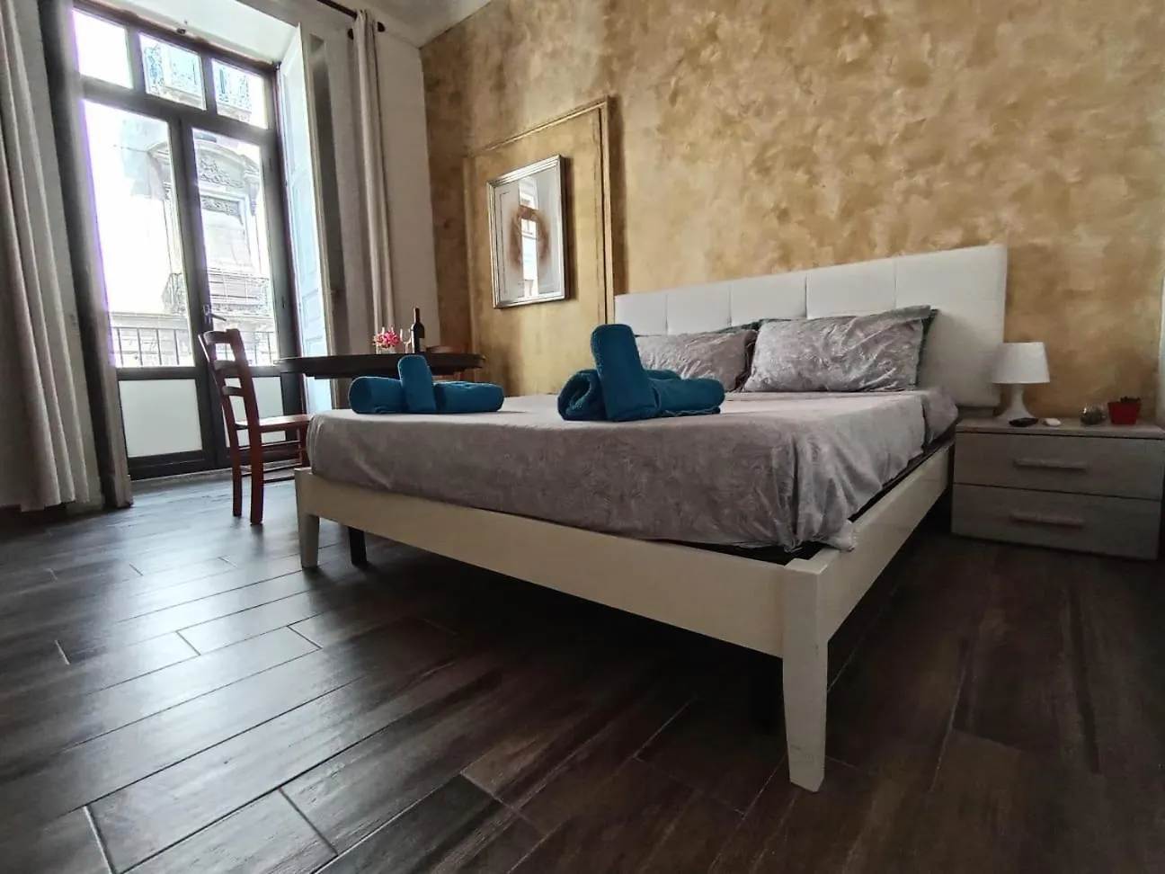 カターニア Art In Center Bed & Breakfast イタリア